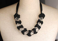 Womwns vestido negro de Collar artesanal collares con grande Rhinestone