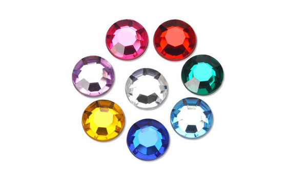 Diamante artificial de acrílico del acrílico de la parte posterior plana de las gemas del diamante de los accesorios de la ropa del bolso azul