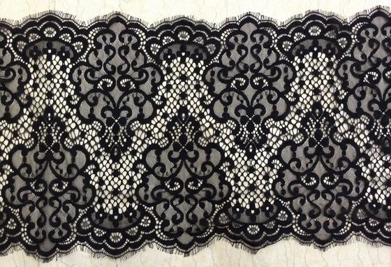 Ajuste negro horneado a la crema y con pan rallado nilón del cordón de la pestaña para la ropa decorativa
