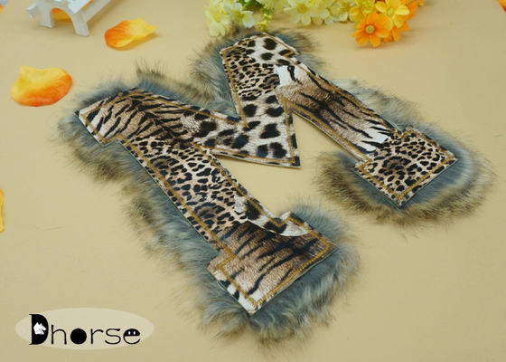 Leopardo de la letra M Brown que imprime el Applique moldeado del ajuste para la ropa