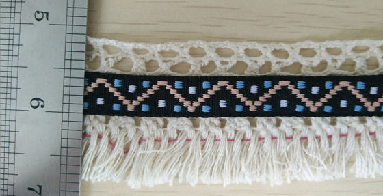 Mezcla decorativa de la cinta del ajuste del cordón del algodón de la ropa de la ropa con la borla