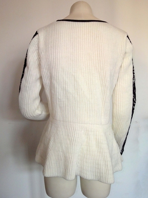 Ate la ropa artesonada del desgaste de los suéteres del jersey de las señoras del ajuste del cuello de la PU o modificado para requisitos particulares