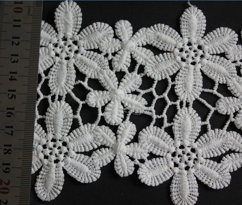 Qmilch bordó el ajuste decorativo del cordón estampado de plores negro/del blanco el 11cm