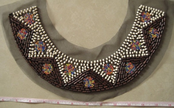 Cuello de madera y plástico de la gota