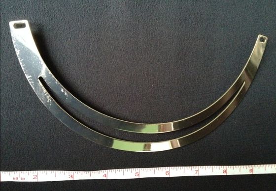 ajuste pesado de los collares del metal del cuello