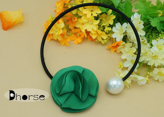 Los collares moldeados hechos a mano de la tela de la perla grande verde de la flor, cuello gotearon el collar