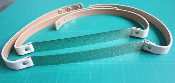 Correas plateadas de metal del paño de la moda del oro de la aduana los 3cm para la hembra, la correa de la PU y del hierro
