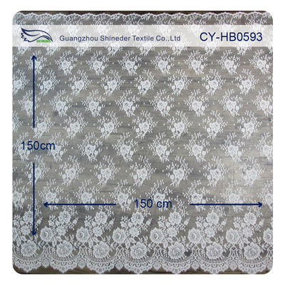 Tela de nylon para los vestidos de boda, tela floral horneada a la crema y con pan rallado del cordón de Chantily del cordón