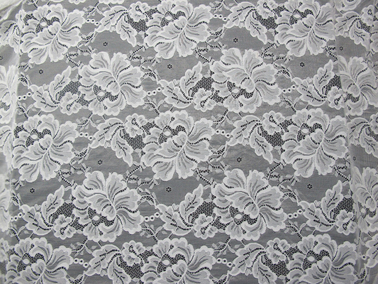 Diseño floral de nylon de encargo de la tela del cordón del bordado de Digitaces para la modistería
